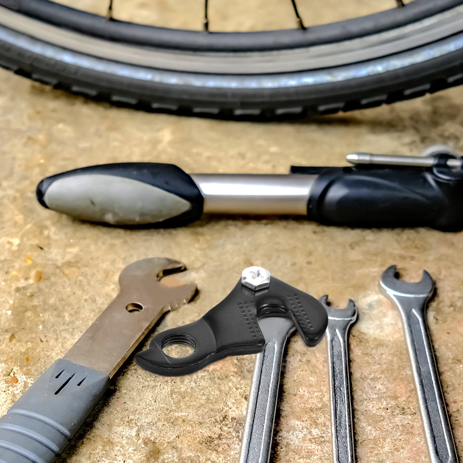 Support de dérailleur arrière  - Road Cycling Essential Gear avis et prix